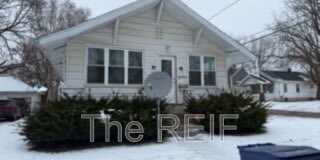 1553 Illinois Avenue Gallery 1