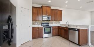 Beautiful Riverview Rental – Water, Sewer & Trash Included Gallery 11