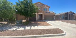 East El Paso LARGE 4bed/2.5bath Refrig A/C! East El Paso LARGE 4bed/2.5bath Refrig A/C! Gallery 1