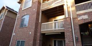 SOUTHPARK, BEAUTIFUL UPDATES, NEW BLACK GRANITE COUNTERS, NEW CARPET, STAINLESS APPLIANCES, GARAGE! Gallery 24