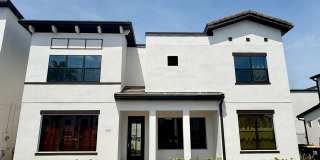 VILLA DOMANI 3 Bed, 3 Bath Gallery 1