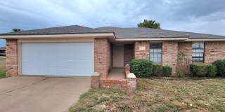 BRICK HOME NEAR HOSPTIAL AND CANNON ACCESS Gallery 1
