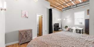 1756 Liberty Lane Gallery 17