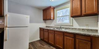 Spacious 4bd house | Laundry hooks ups | Driveway Spacious 4bd house | Laundry hooks ups | Driveway Gallery 7