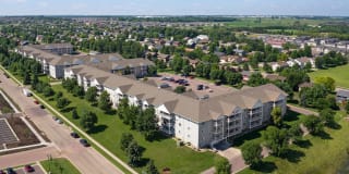 Platinum Valley Apartments Gallery 21