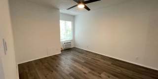 20317 Saticoy St. Gallery 28