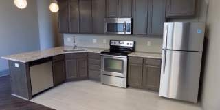 Come live in the Parker Building in Downtown Davenport. Gallery 17