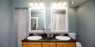 2 Bedroom + Office, 3 Bath in Old Town Fort Collins Gallery 32