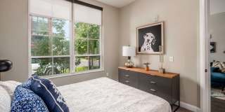 Station 324 Gallery 17