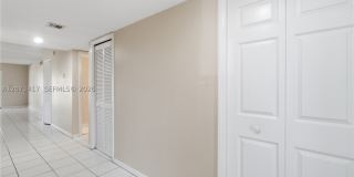 16252 Laurel Dr Gallery 4