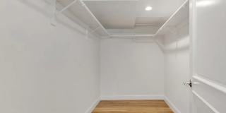 Hidden-Gem Townhouse in WeHo: 2 Bed/2.5 Bath, Private Entrance + Patios, 2 Parking, Norma Triangle Gallery 21