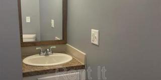2154 S 35 Street Gallery 17