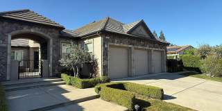 Spacious Luxury Home in Prestigious Country Club Community Gallery 1