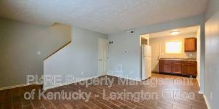 305 Lake St Gallery 4