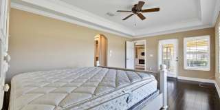 108 GOLFVIEW COURT Gallery 24