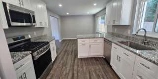 Amazing 3 Bedroom house Located in Lawrenceville! Gallery 5