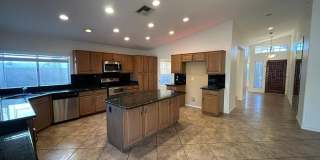 2713 E Verbena Drive Gallery 59