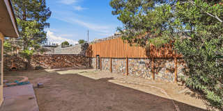 604 LA CHAPA Avenue Gallery 29