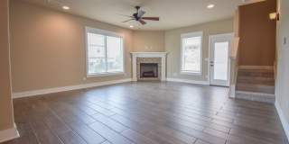 Luxurious 4 Bedroom, 3.5 Bathroom Home In Fayetteville, AR Gallery 7