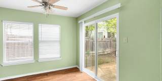 2 Story 4 BD | 2.5 BA Available in July near Medical Center! Gallery 22
