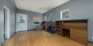 Craftsman Bungalow In Patty Jewett Neighborhood Gallery 6