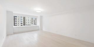 928 Park Ave Gallery 7