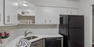 The Township @ St. Charles Apartment Homes Gallery 37