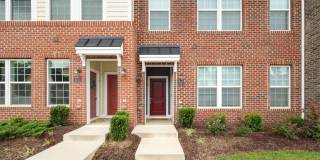 Gorgeous 3 Bedroom Townhome in Henrico! Gallery 1