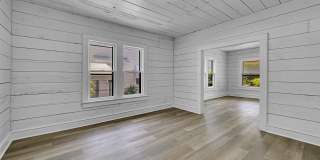 Spacious 3 Bed - 1 Bath House Near Downtown Spacious 3 Bed - 1 Bath House Near Downtown Gallery 12