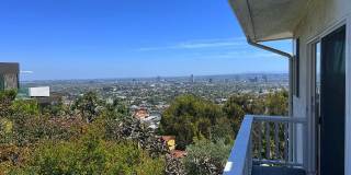 8376 Hollywood Blvd Gallery 26