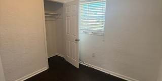 3 BR/1BA | Newly Renovated Single Family Home | Gated backyard | In South Tampa! Gallery 8