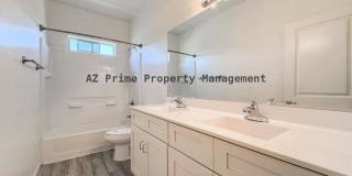 1741 West Pollack Street Gallery 18