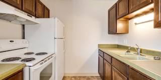 Greenway Apartments Gallery 3
