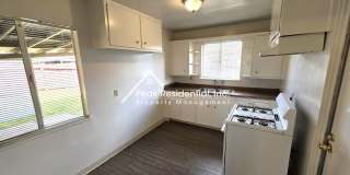 A Charming 3bd/1ba Fruitridge Manor Area Home with Garage Gallery 7
