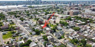 565 LINE Street Gallery 3