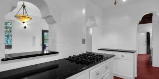 Charming Mission Style Home with Guest House & One Block from Arizona Inn Gallery 6