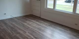 2 Bedroom Single Family Home with Garage Gallery 3