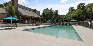 Lofts at North Hills Gallery 32