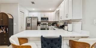 2302 S ARRAWANA AVENUE Gallery 19