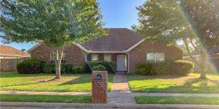 714 Meadowlands Drive Gallery 1