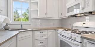 183 Auburn St unit: 183 Gallery 14