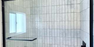 (73) The Maisel Manor Gallery 18