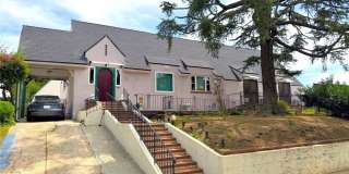 522 Westminster Gallery 1