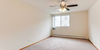 2435 Pillsbury Ave South Gallery 13