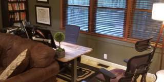 Beautiful Home Located in Historic Urbana Gallery 25