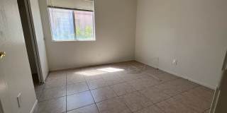 5932 Kenmore St Gallery 10