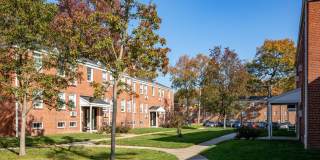 Oak Grove Gallery 28