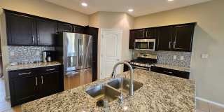 2 bedroom 2.5 bath Gallery 7