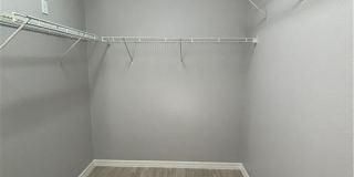 2210 Grove Dr Gallery 27