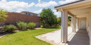 Custom 4 bedroom Single Story. Crimson Cliffs boundaries. Gallery 31